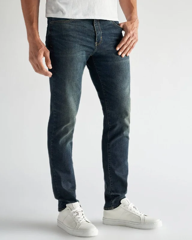 Devil Dog Slim Fit Jean in Moore Wash