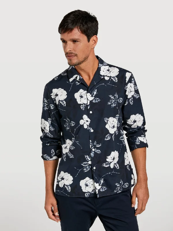 Slim fit cuba collar special edition print shirt